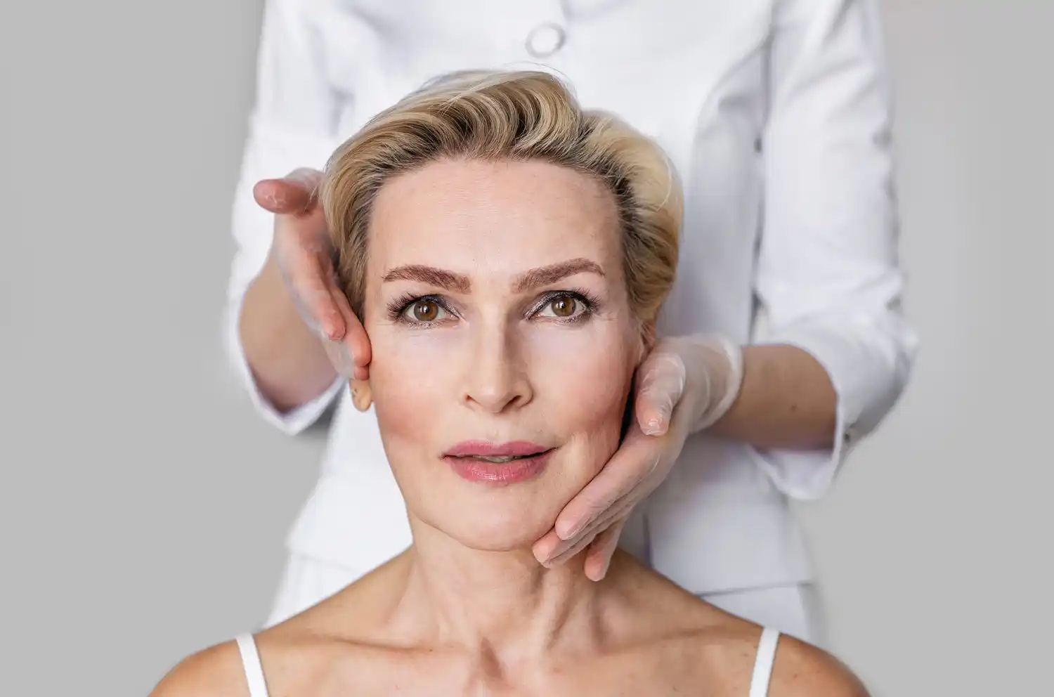 What Age Is Best to Get a Facelift? Understanding the Ideal Time for Surgery